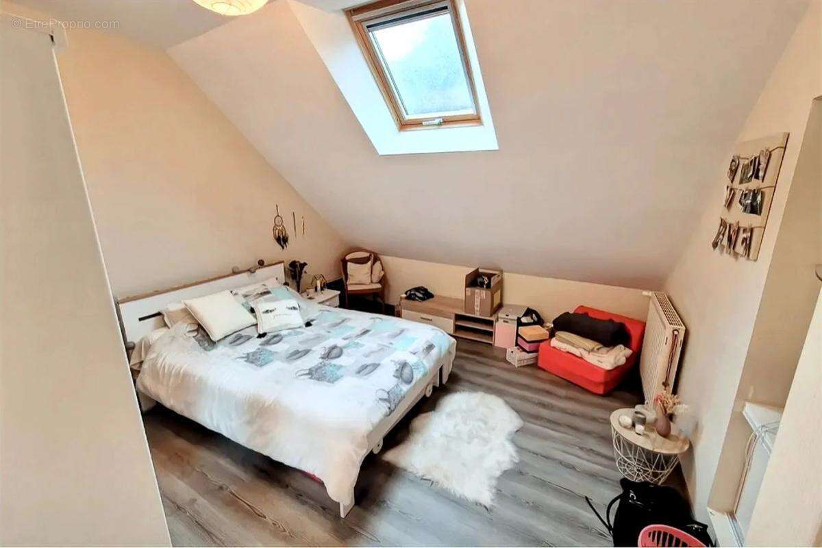 Maison à CHASSIGNOLLES