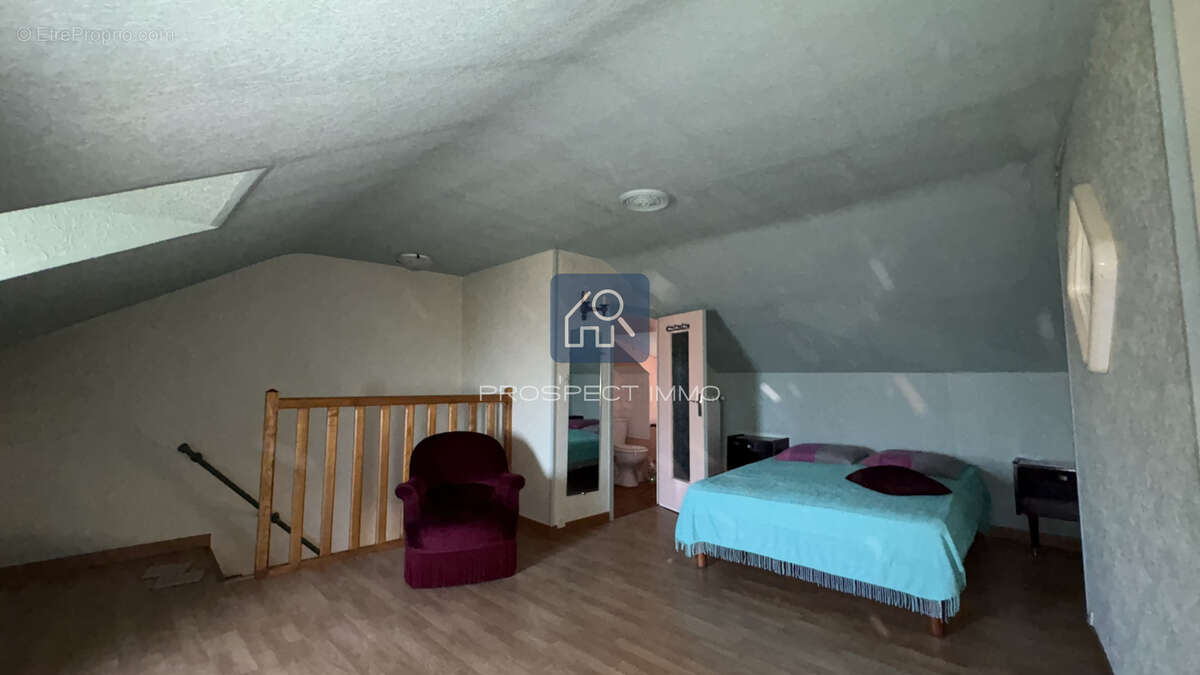 Maison de village T3 avec grange et terrain - photo 8