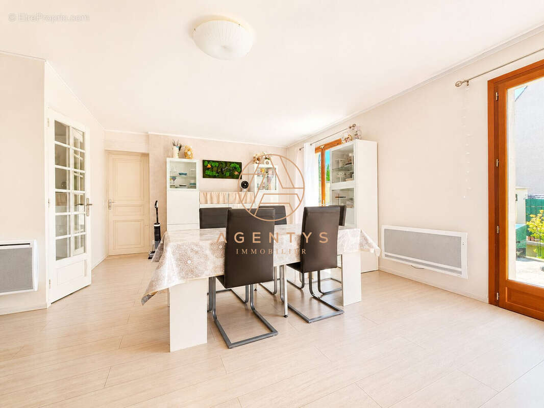Maison 94 m² à Villiers-Sur-Marne  - photo 3
