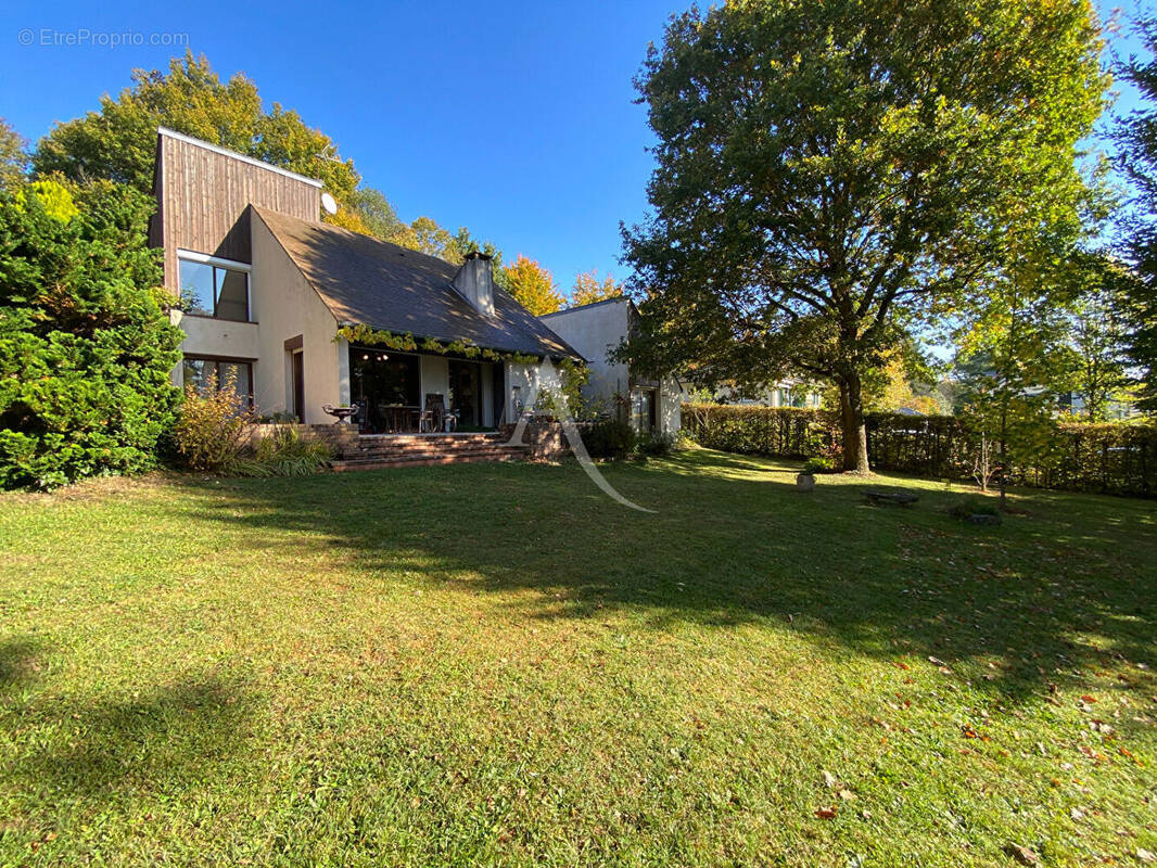 Maison à GIF-SUR-YVETTE