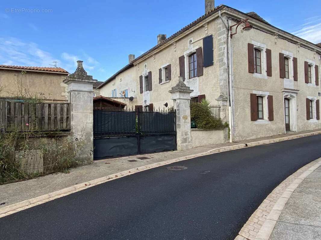 Maison à SAINT-SEVERIN