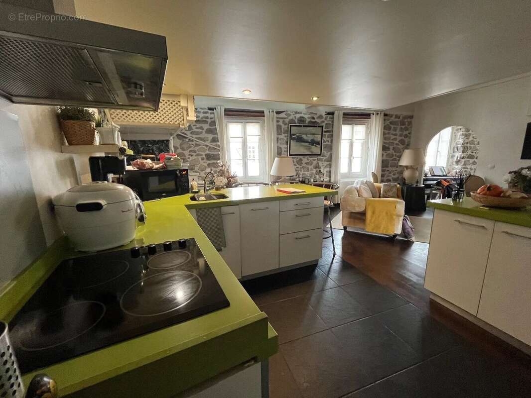 Appartement à URRUGNE