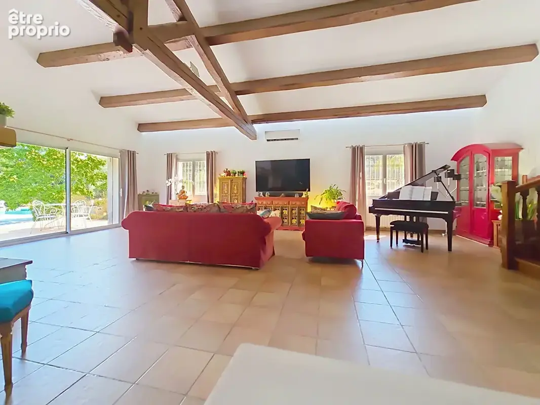 Maison 8 pièces 305 m² à vendre à Le Beausset (83330) - photo 6