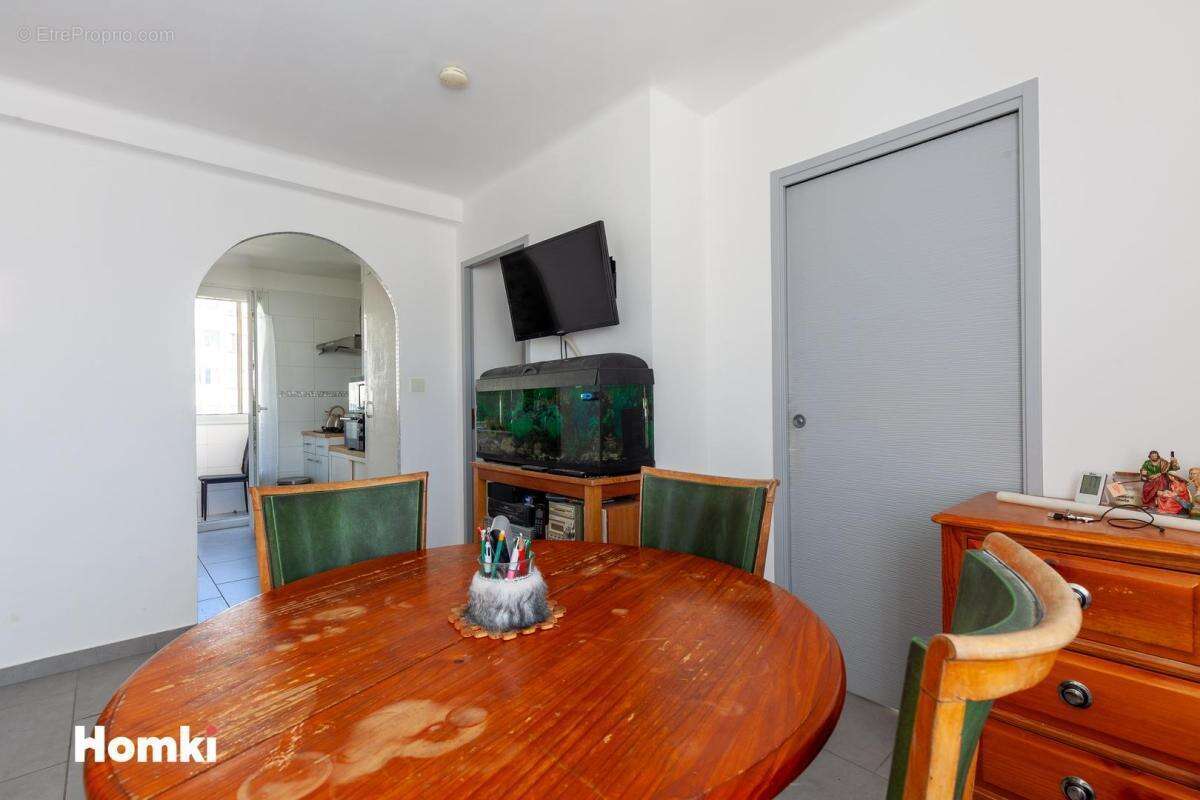 Appartement à MARSEILLE-8E