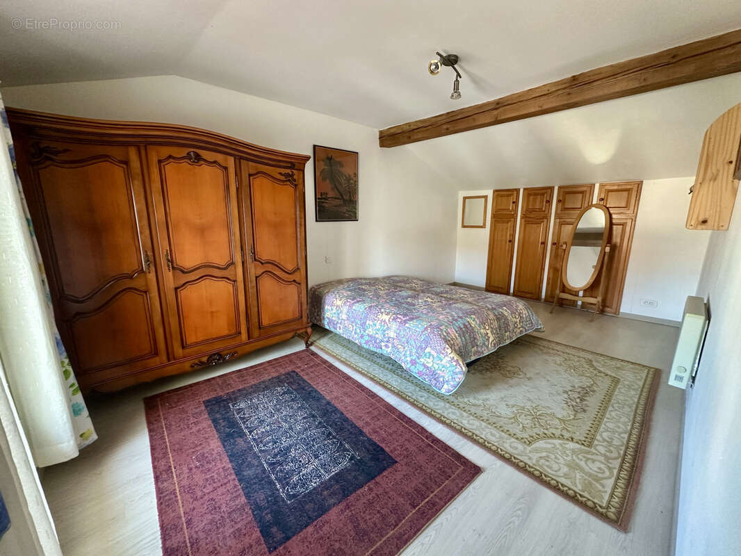 Maison à SAINT-CYPRIEN