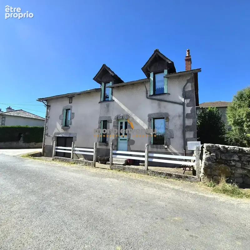 Photo Maison à Le Rouget au prix de 123 000€