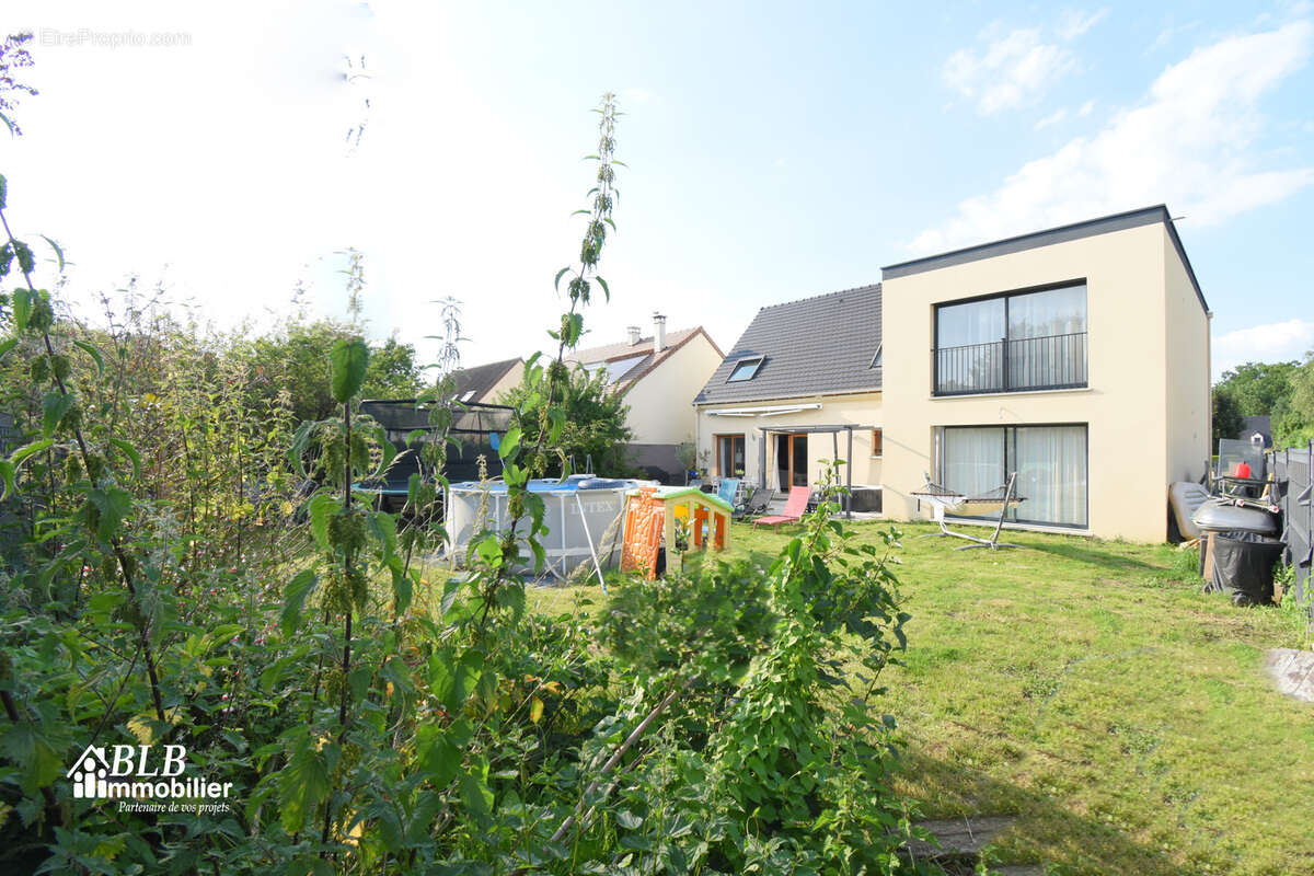 Maison à MAUREPAS