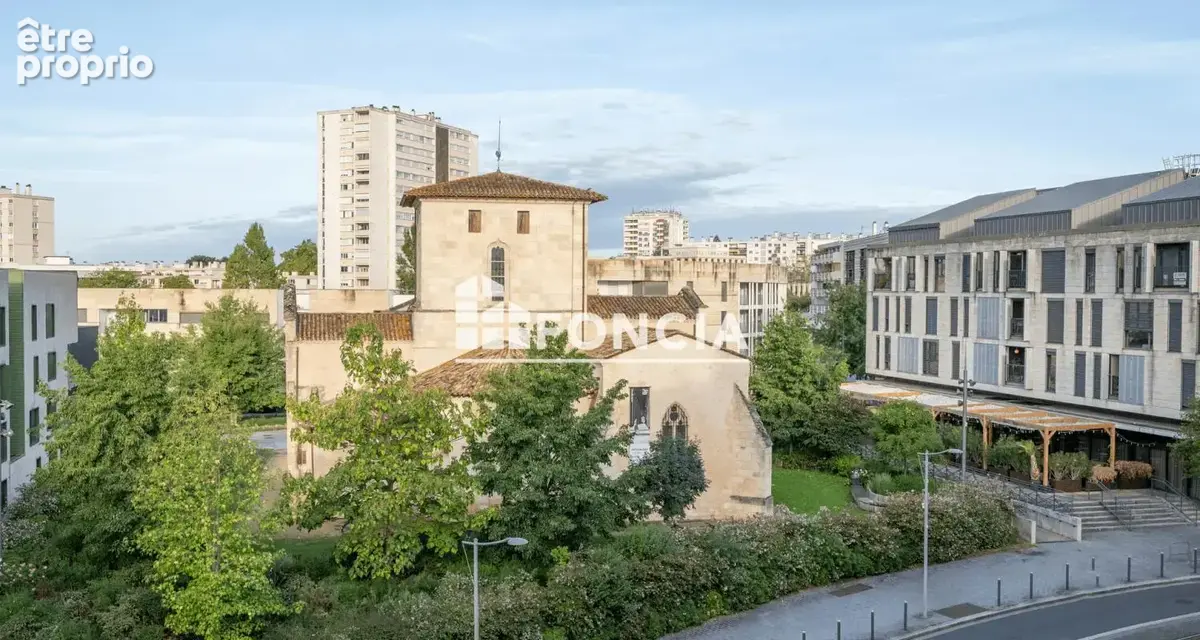 Merignac centre tramway - photo 3