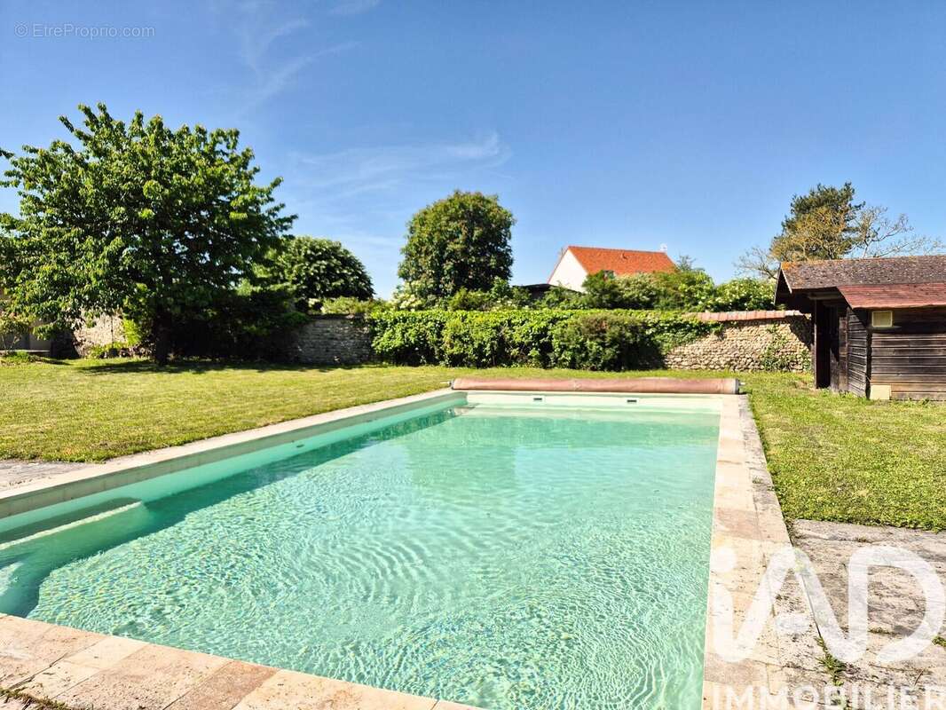 Photo 2 - Maison à HOUDAN