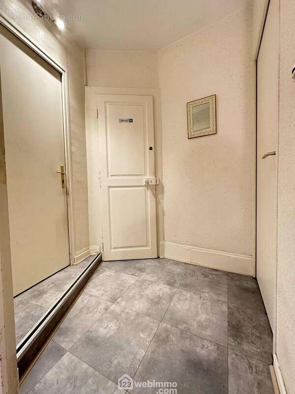 Situé au 2éme étage, un appartement de type 3 loué