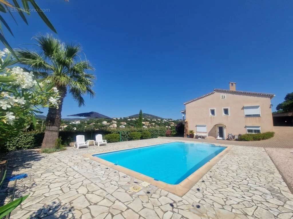 Exclusivité – villa de 164 m² avec vue mer et collines - photo 3
