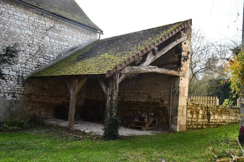 Maison à MARCE-SUR-ESVES