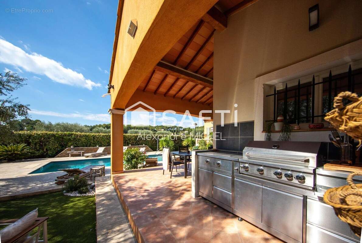 Photo 4 - Maison à LA CADIERE-D'AZUR