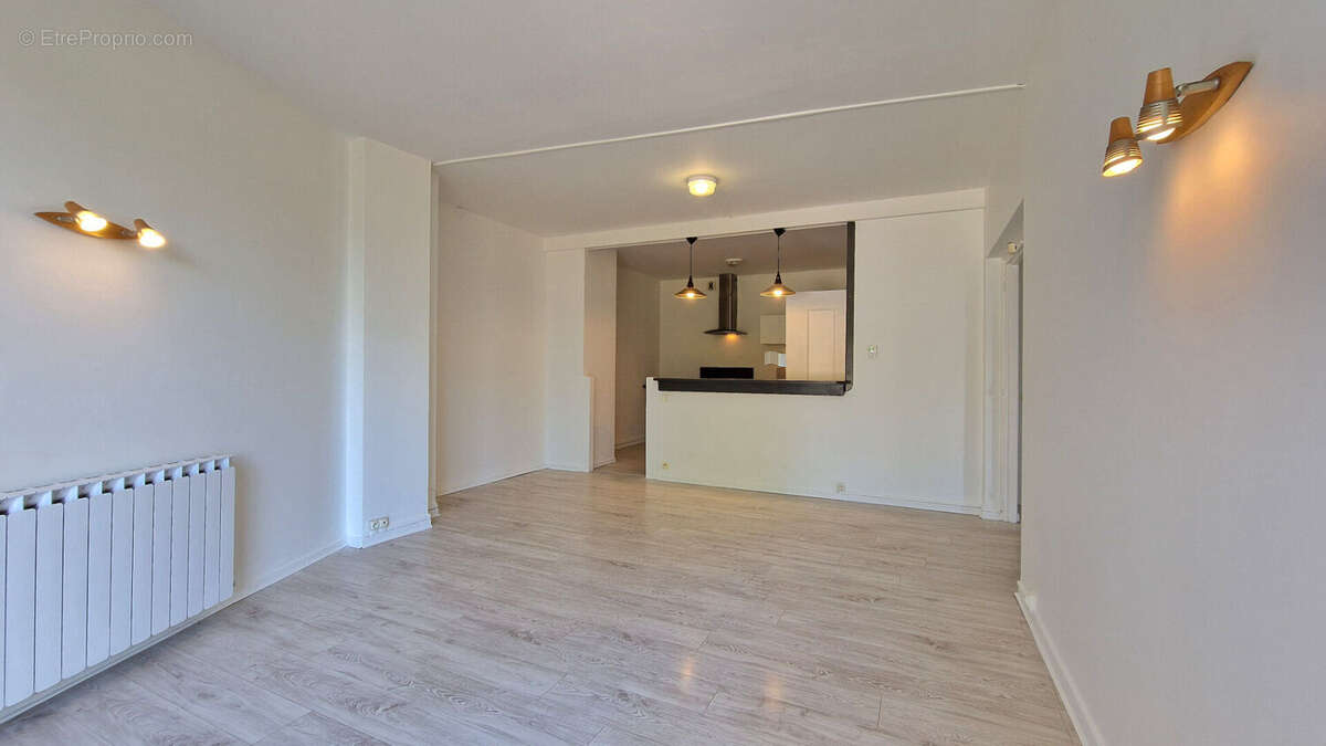 Appartement à AIX-LES-BAINS