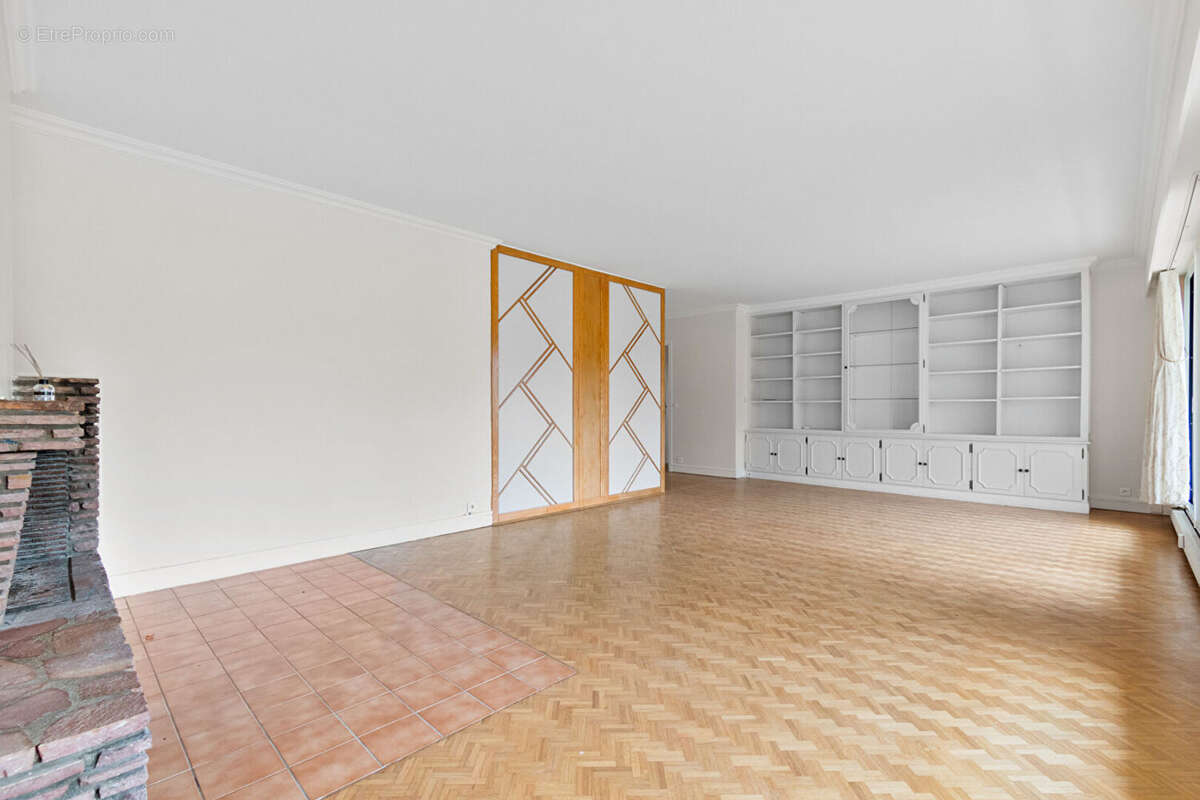 Appartement à RUEIL-MALMAISON