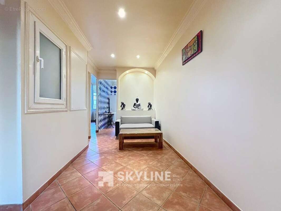 Appartement à MARSEILLE-3E