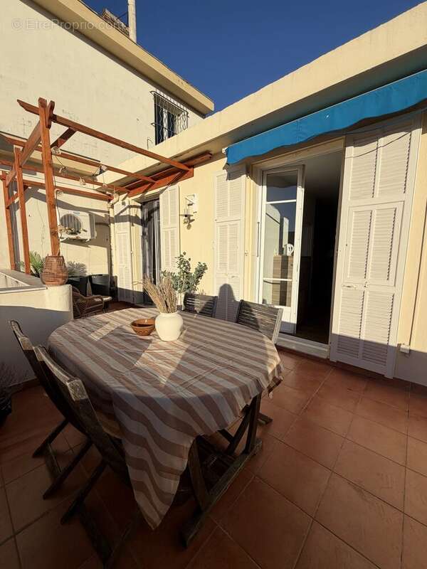 Appartement à NICE