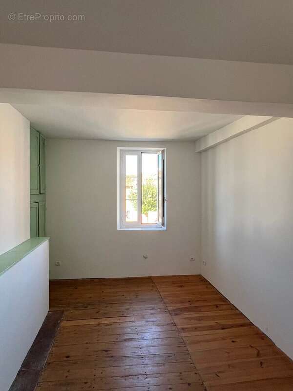 Appartement à CALMONT