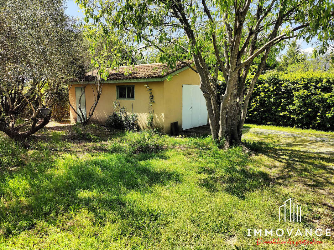 Maison à VIOLS-LE-FORT
