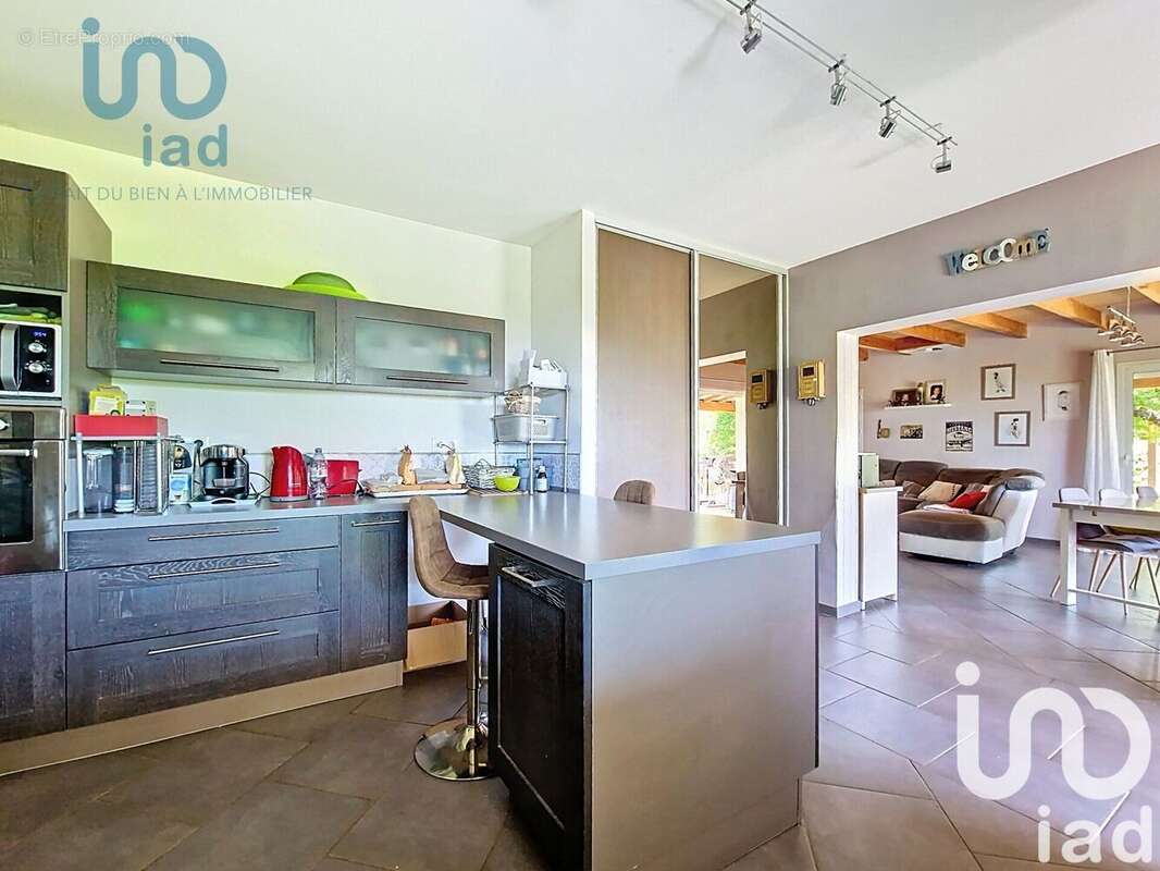 Maison 136 m² à Belmont-Sainte-Foi  - photo 7