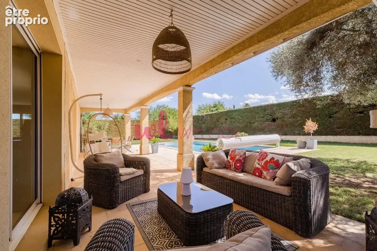 Villa familiale 6 pièces avec piscine- Secteur résidentiel -Pusignan - photo 2