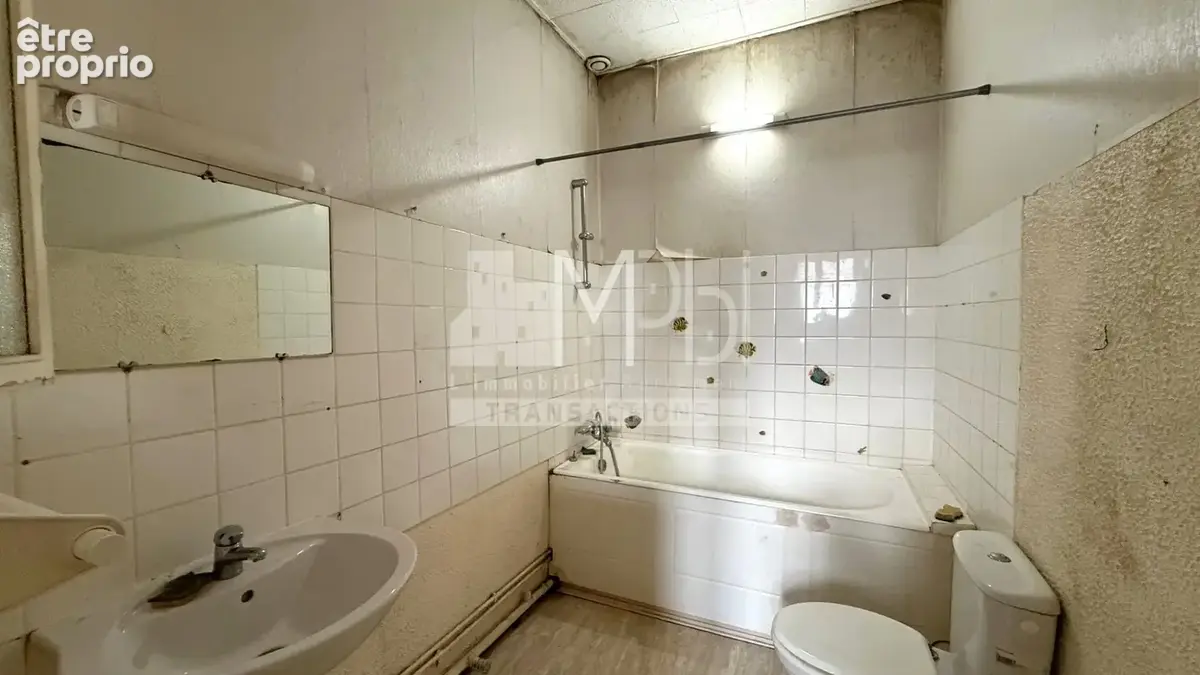 Appartement 3 pièces 116 m² à vendre à Lent (01240) - photo 9
