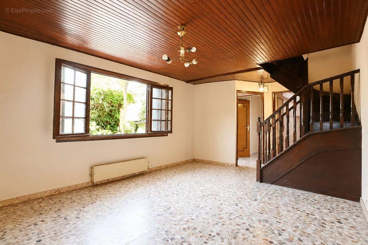 Maison 141 m² à Montreuil  - photo 4