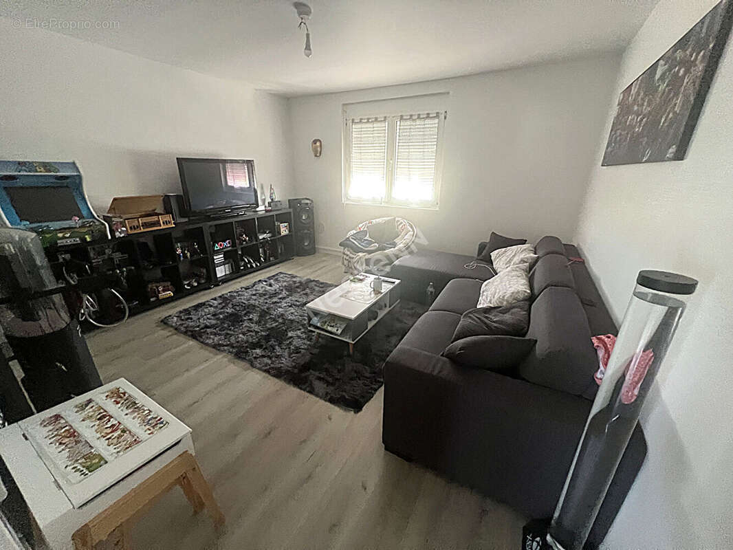 Appartement à CORBENY