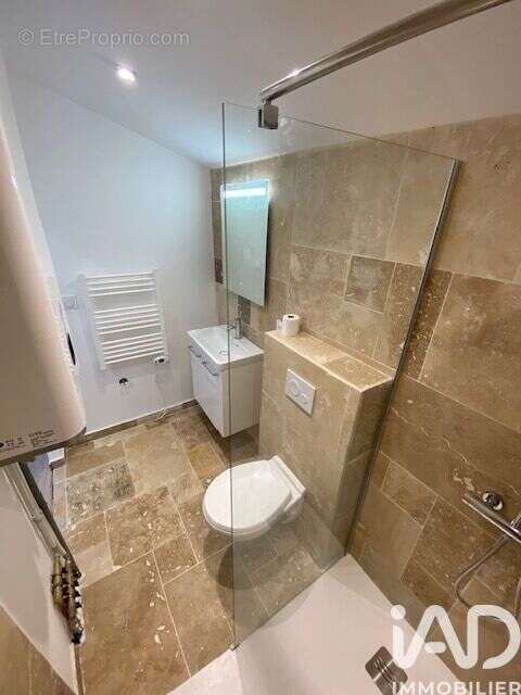 Maison 30 m² à Puylaroque  - photo 5