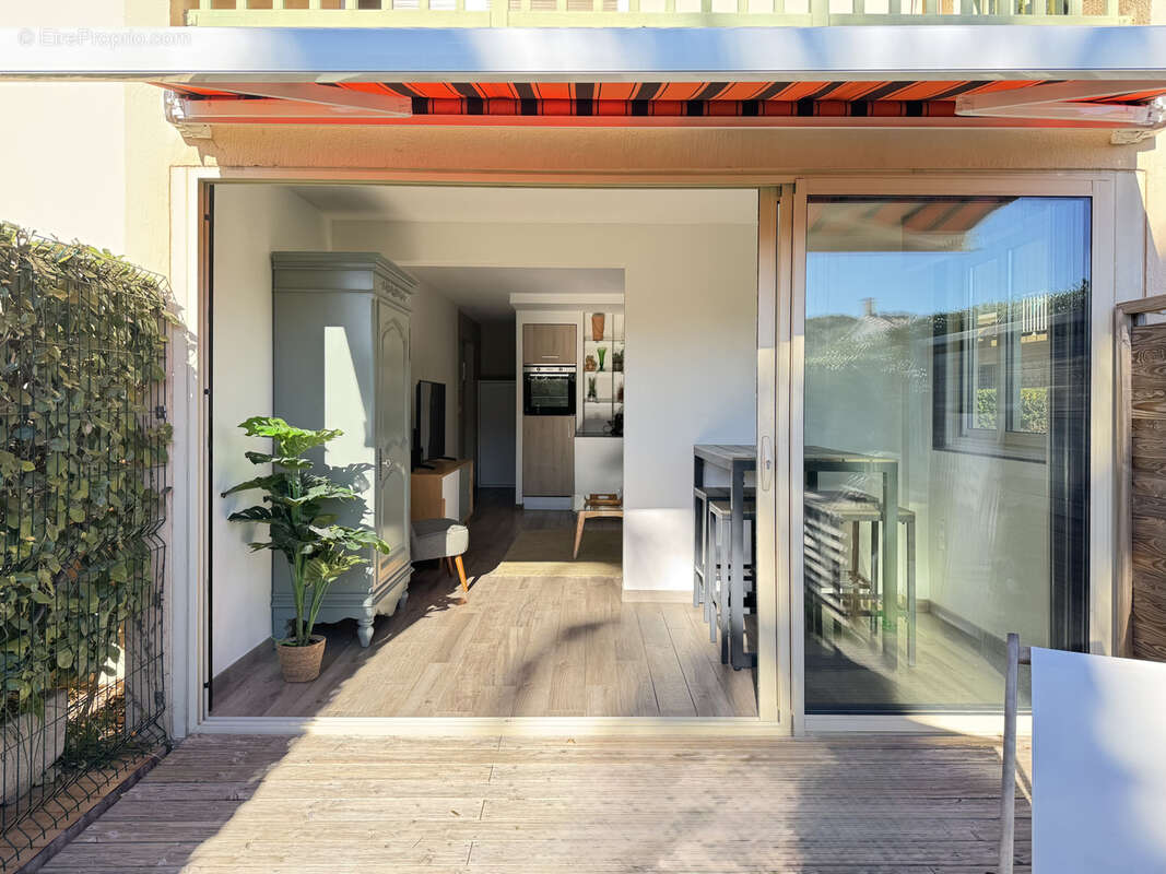 Appartement à SANARY-SUR-MER