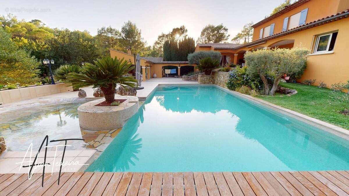 Photo 7 - Maison à LORGUES