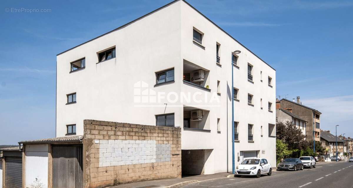 L'investissement idéal par nature - T2 avec cave et parking privé - DPE A ! - photo 9