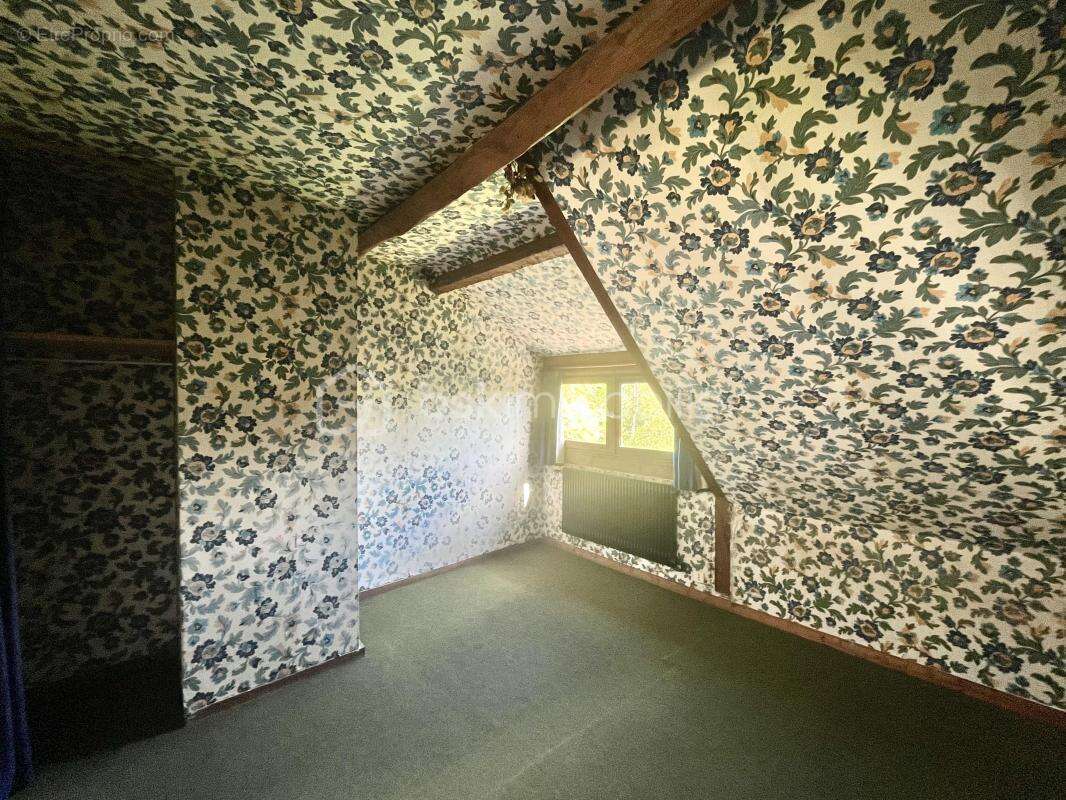 Maison à LA SAUSSAYE