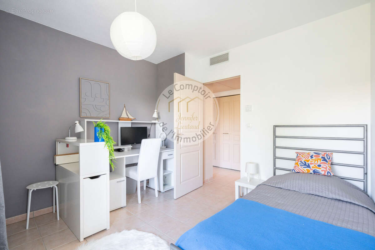 Appartement à MARSEILLE-9E