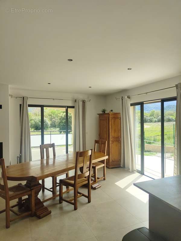 Maison à SPELONCATO