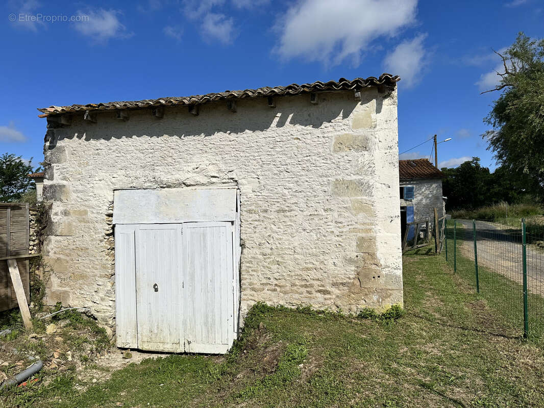 Maison à LORIGNAC