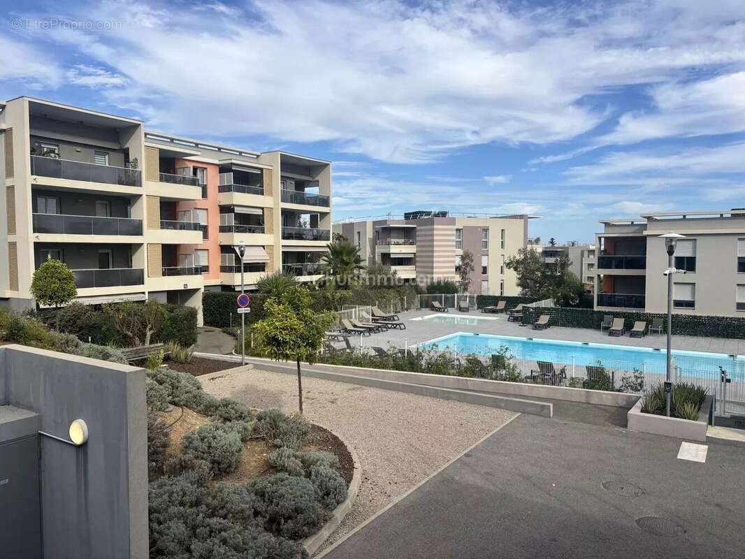 Appartement à VILLENEUVE-LOUBET