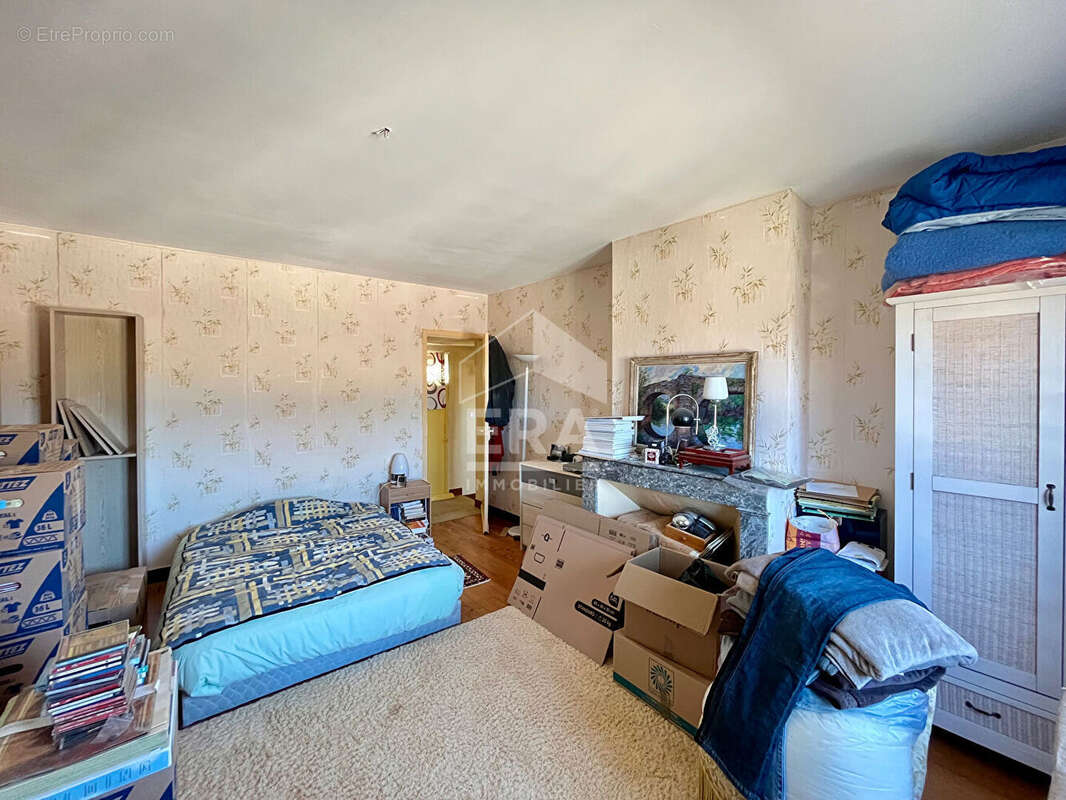 Autre à MONT-DE-MARSAN