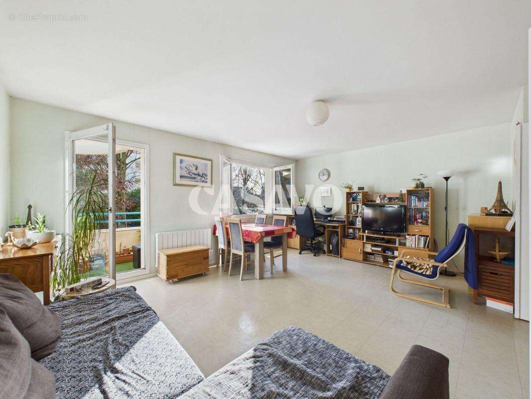 Appartement à BEAUCHAMP