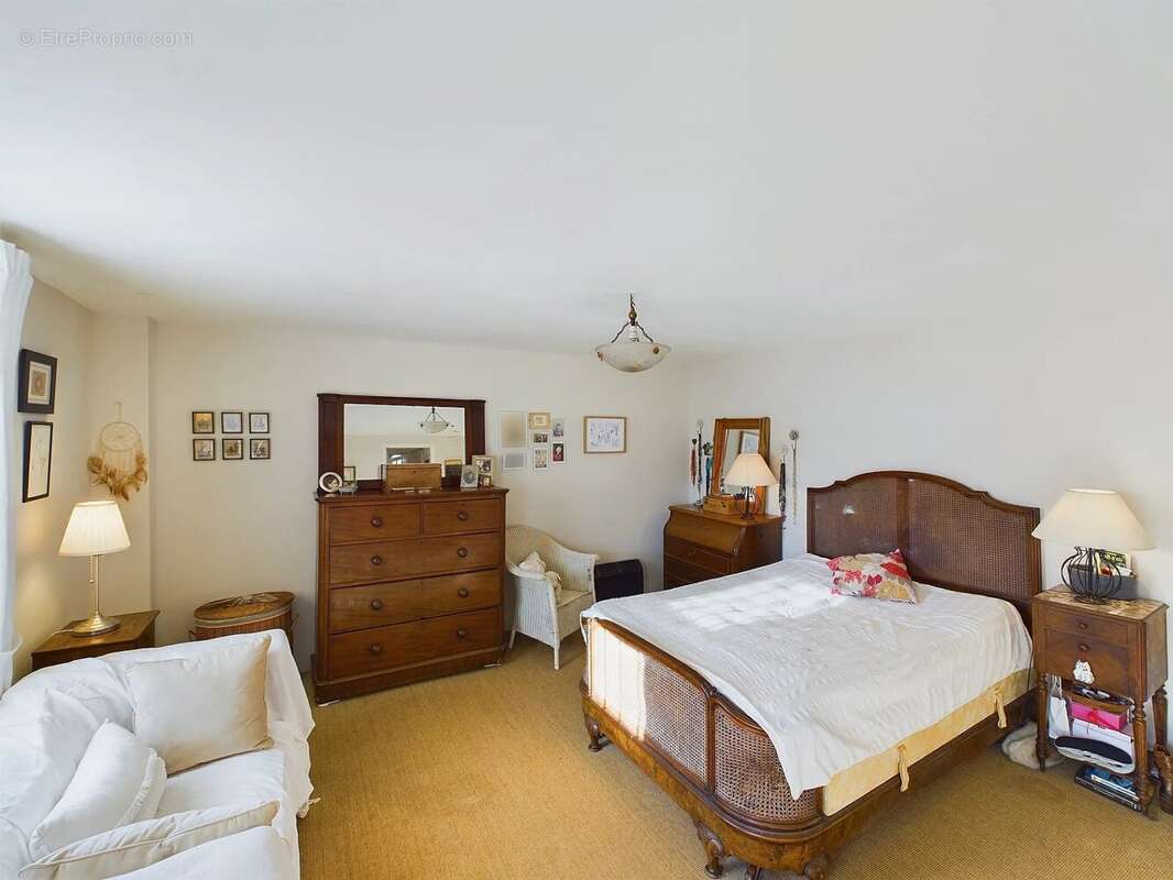 Maison à MONFLANQUIN