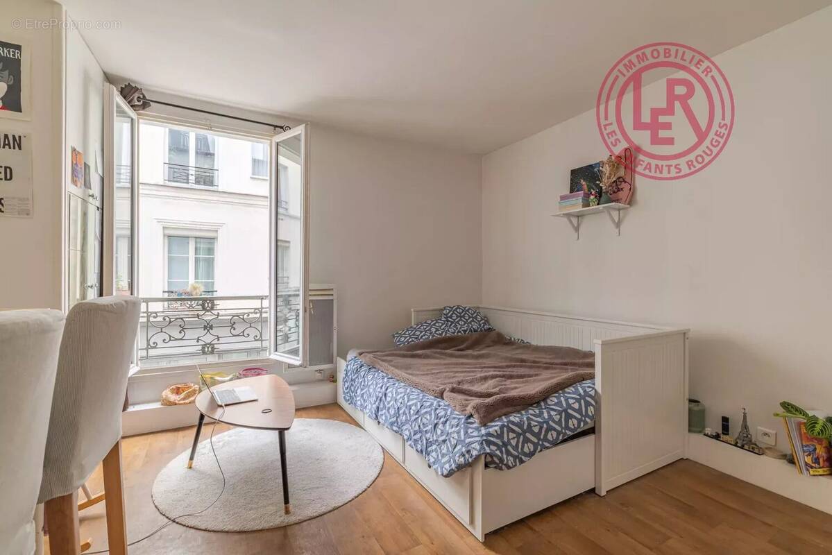 Appartement à PARIS-11E
