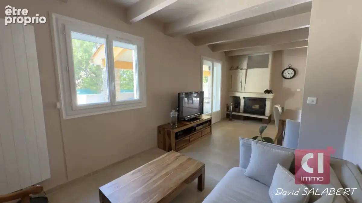 Villa à vendre à Garéoult avec piscine et appartement indépendant - photo 4