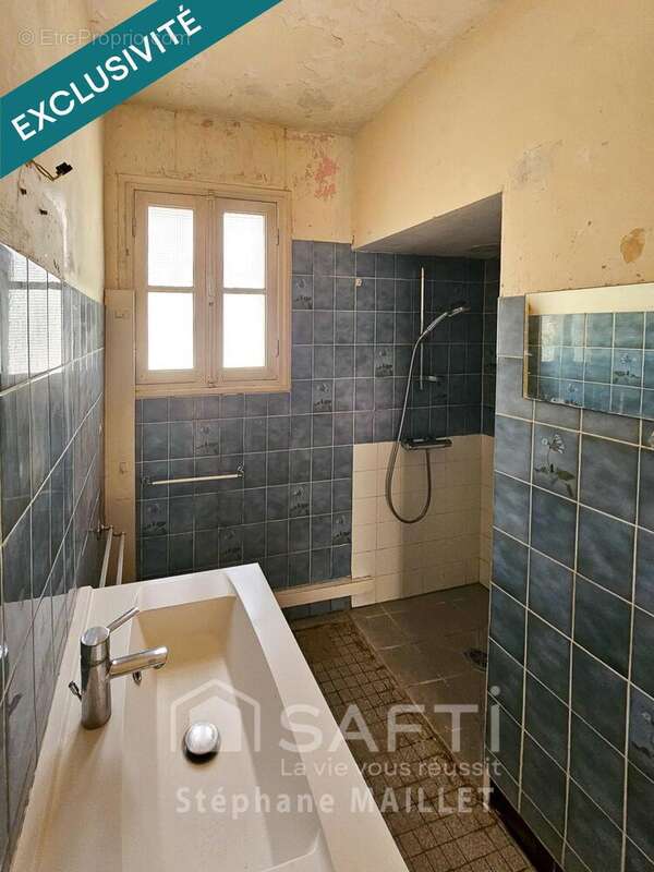 Maison 108 m² à Saint-Pierre-Du-Mont  - photo 7