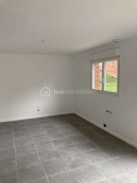 Maison à BEUVRY-LA-FORET