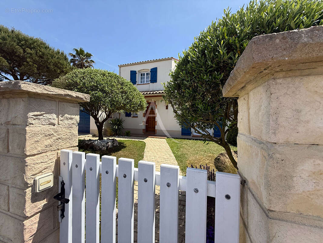 Maison à SAINT-GILLES-CROIX-DE-VIE