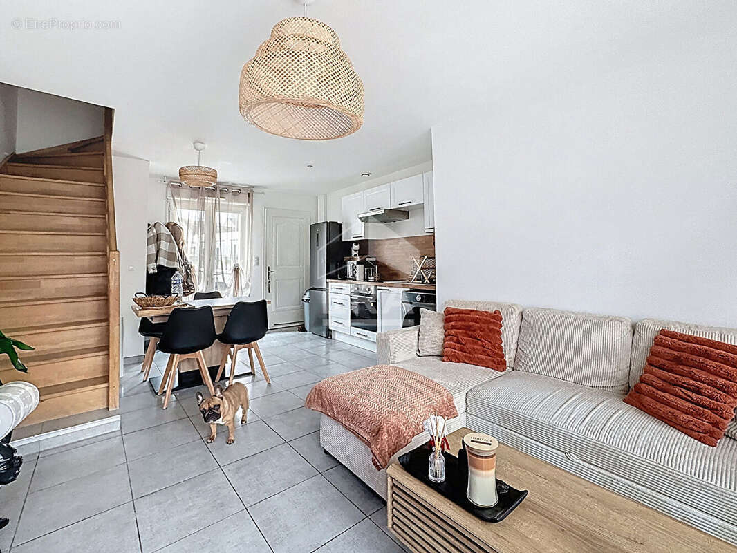 Appartement à VIARMES