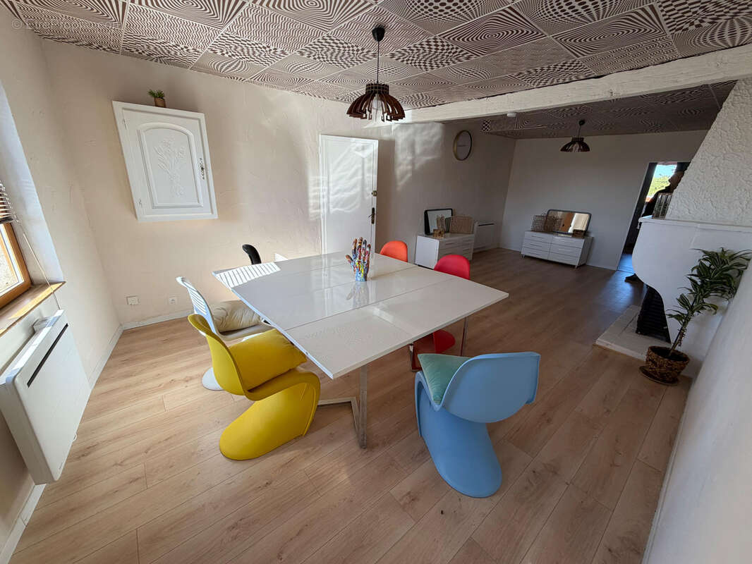 Appartement à VERNEVILLE