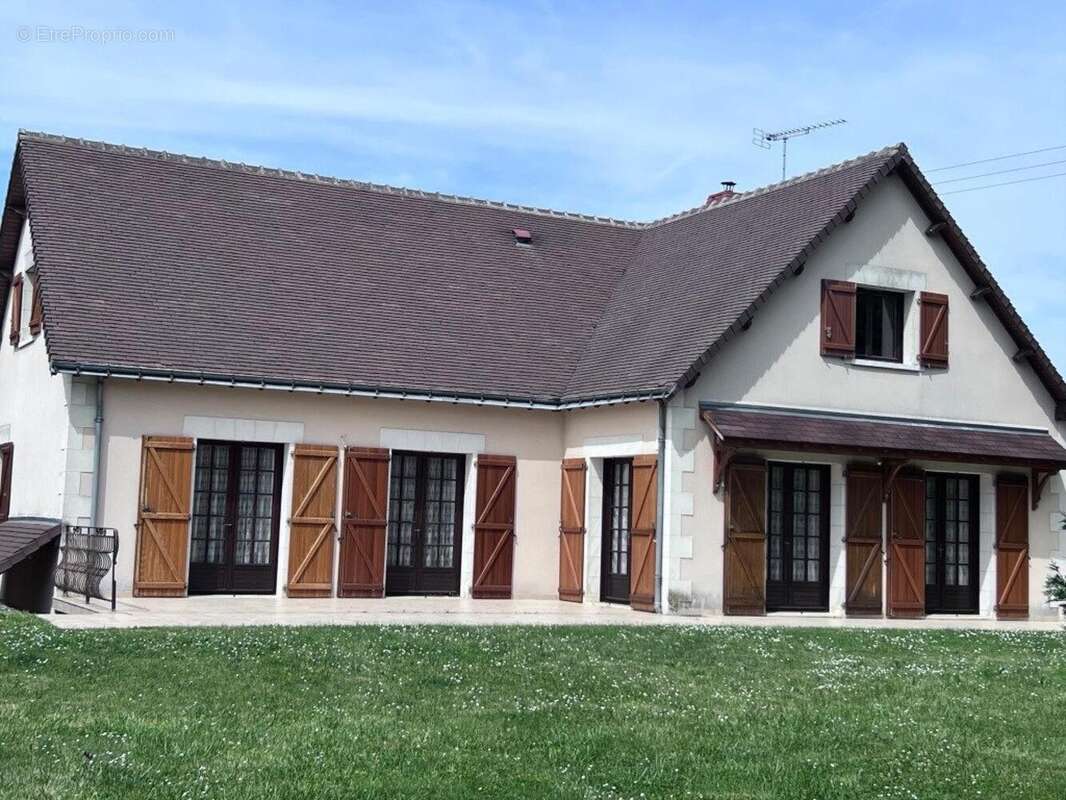 Photo 3 - Maison à LES ORMES