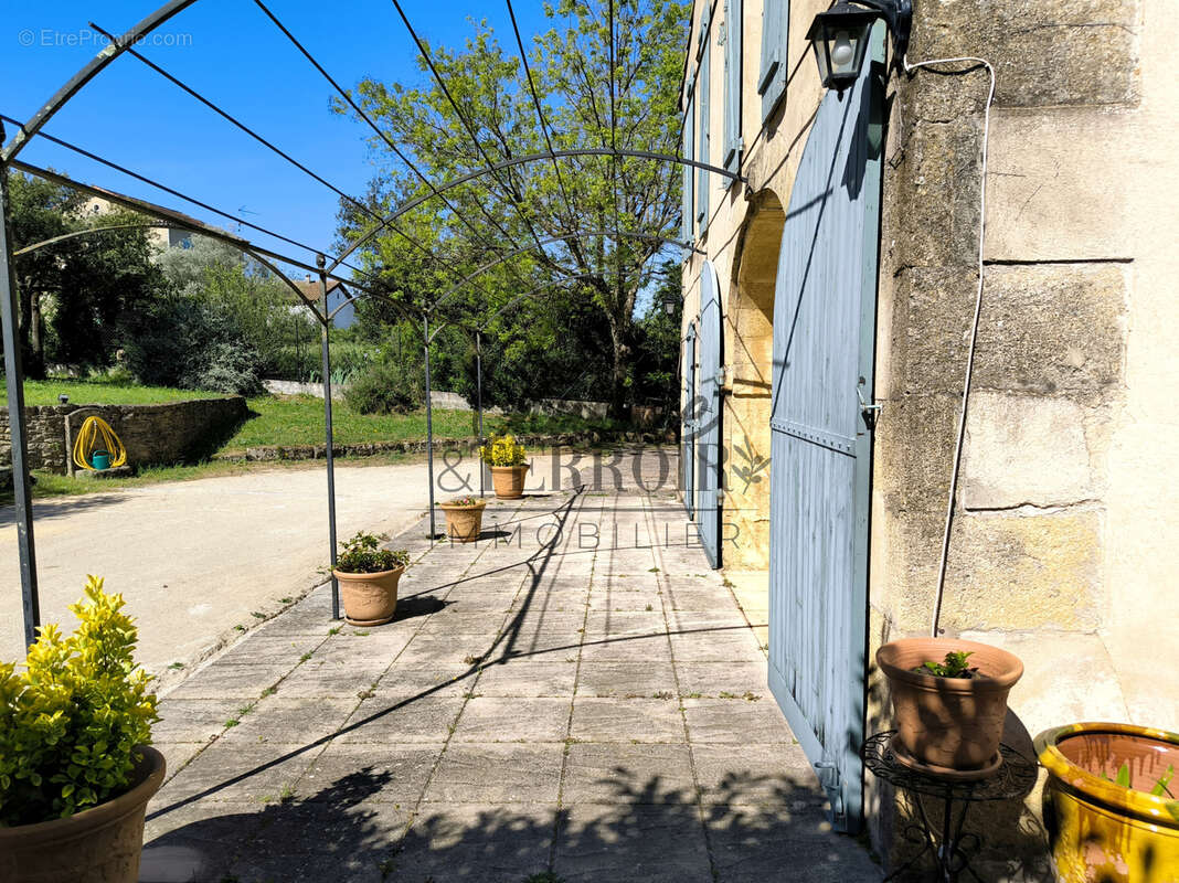 Maison à UZES