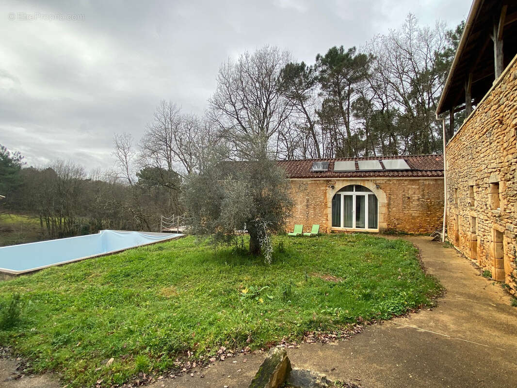 Maison à PUY-L'EVEQUE